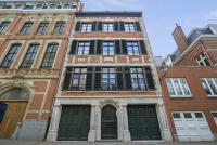 Room, Brussels, Bedrooms: 3