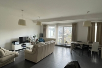 Room, Brussels, Bedrooms: 5